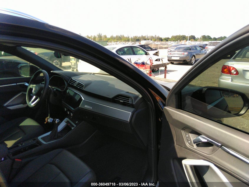 VIN WA1EECF34M1031840 2021 AUDI Q3 S LINE PREMIUM PLUS