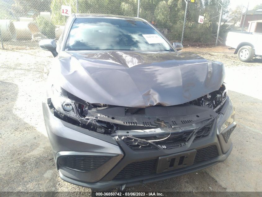 2022 TOYOTA CAMRY SE - 4T1G11AK1NU012378