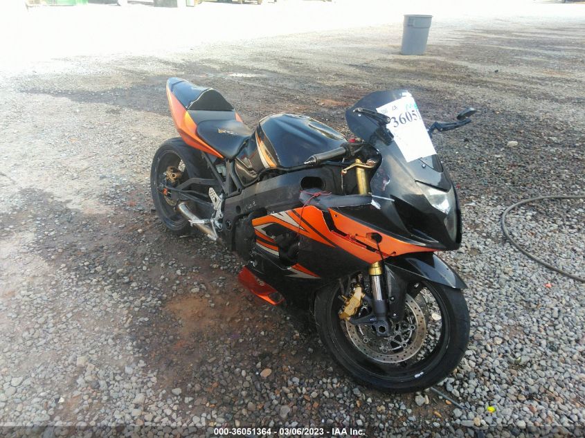 2004 SUZUKI GSX-R600 K - JS1GN7CA842100333