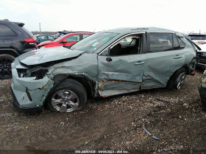 2022 TOYOTA RAV4 XLE - 2T3W1RFV5NW190878