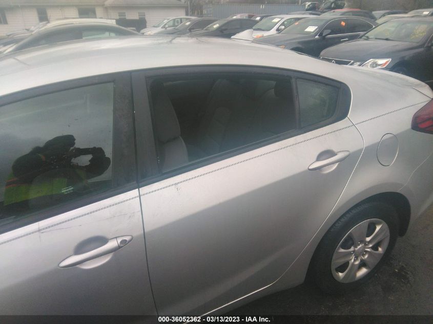2017 KIA FORTE LX - 3KPFK4A77HE010051