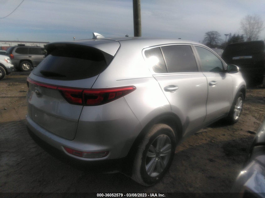 VIN KNDPM3AC2K7536360 2019 KIA SPORTAGE LX