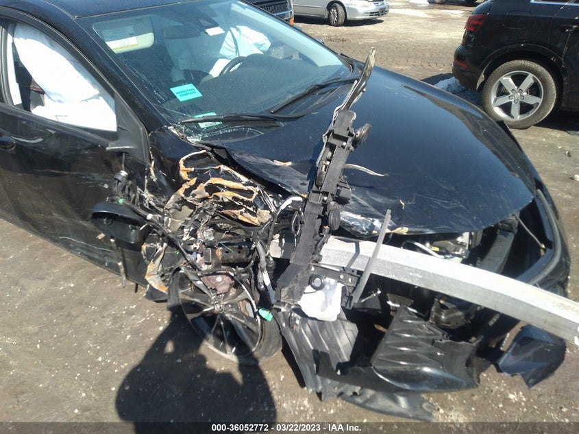 VIN 2T1BURHE5JC099925 2018 TOYOTA COROLLA L/LE/XLE/SE/XSE