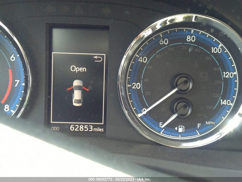 VIN 2T1BURHE5JC099925 2018 TOYOTA COROLLA L/LE/XLE/SE/XSE