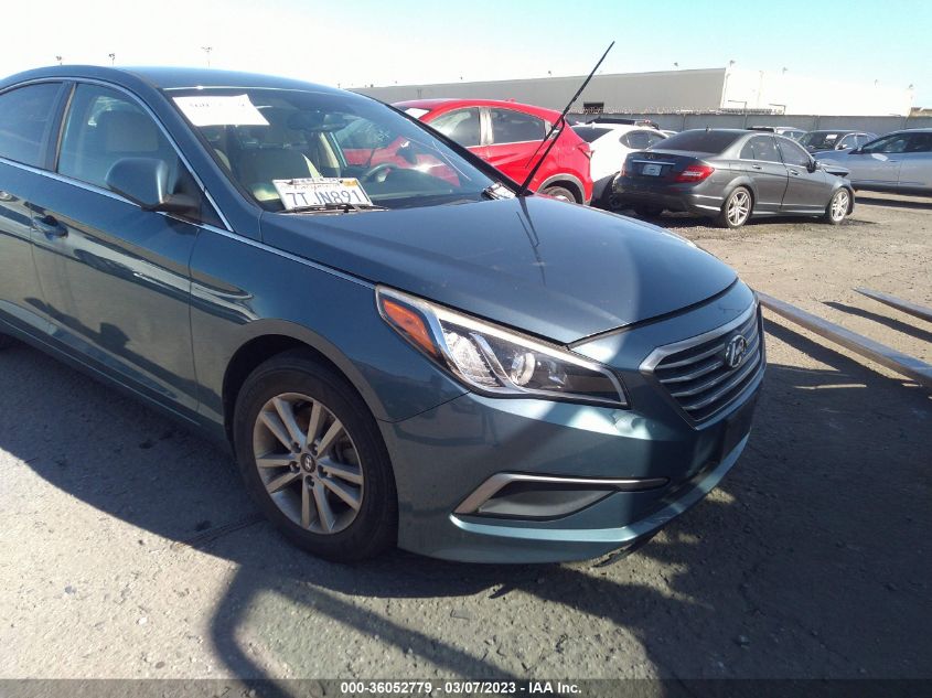 2016 HYUNDAI SONATA 2.4L SE - 5NPE24AF2GH434816