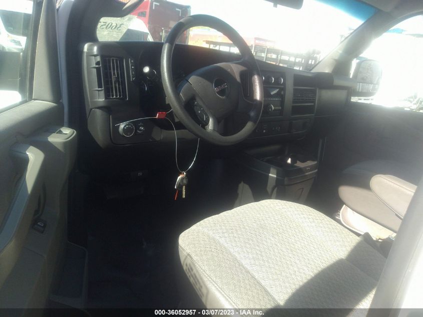 2018 GMC SAVANA PASSENGER LT 1GJZ7PFG9J1197996