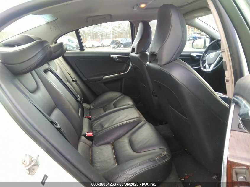 2014 VOLVO S60 T5 - YV1612FH4E1288746