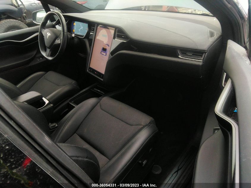 2018 TESLA MODEL X 75D/100D/P100D - 5YJXCBE24JF110502