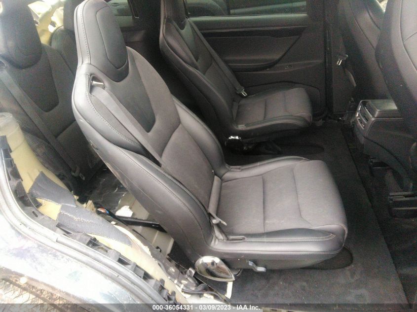2018 TESLA MODEL X 75D/100D/P100D - 5YJXCBE24JF110502