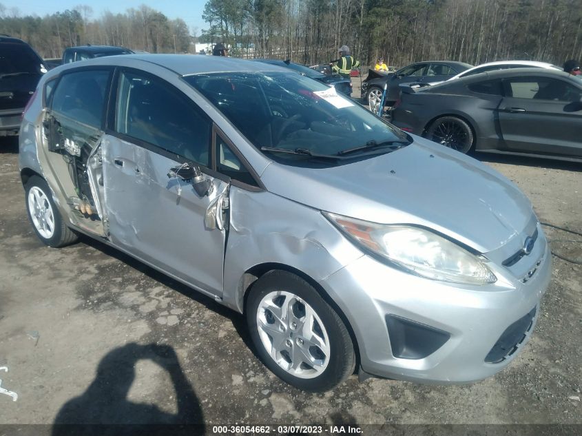 2013 FORD FIESTA SE - 3FADP4EJ2DM152666