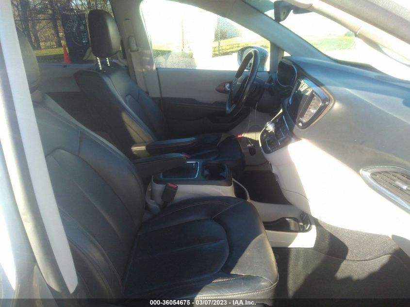 2019 CHRYSLER PACIFICA TOURING L PLUS - 2C4RC1EG6KR589865
