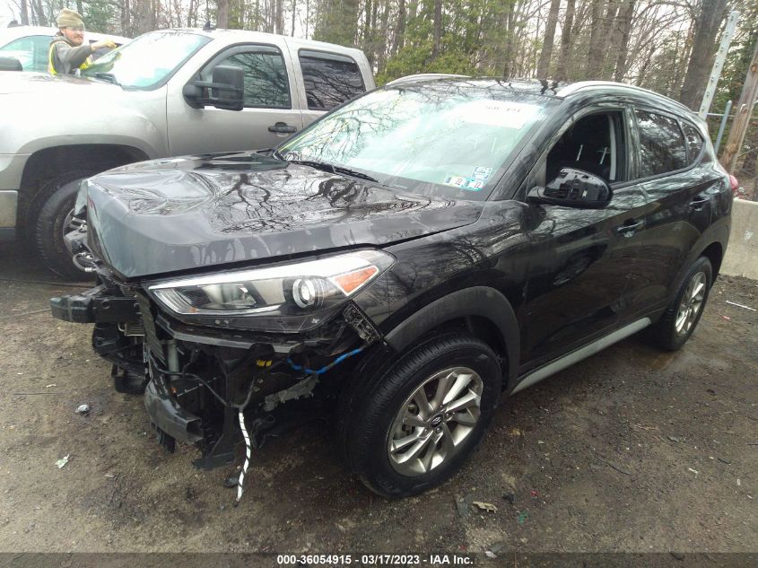 2017 HYUNDAI TUCSON SE - KM8J3CA40HU427029