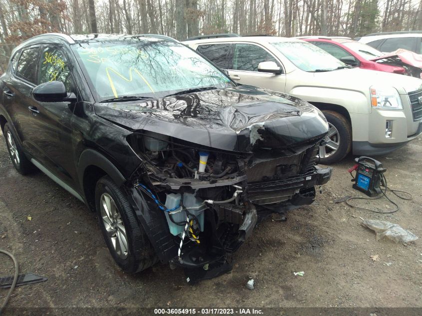 2017 HYUNDAI TUCSON SE - KM8J3CA40HU427029
