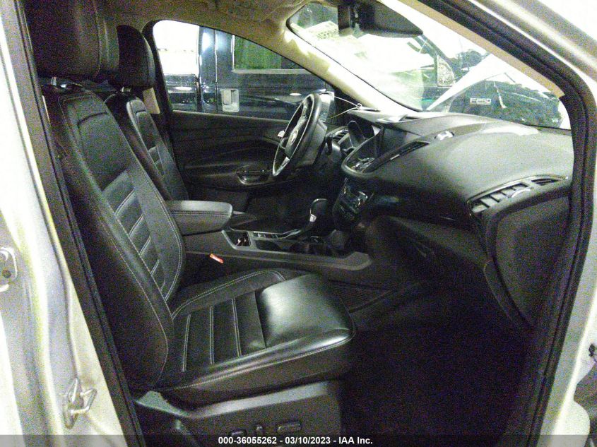 2017 FORD ESCAPE TITANIUM - 1FMCU9J96HUD93439