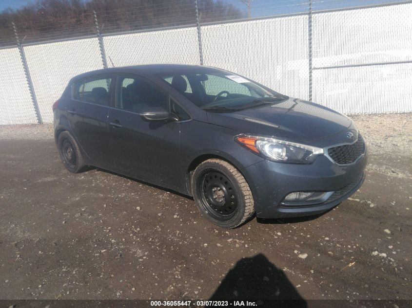 2016 KIA FORTE 5-DOOR EX - KNAFX5A88G5627174