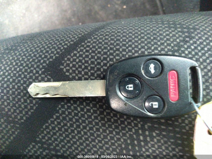 2013 HONDA CIVIC CPE LX 2HGFG3B57DH525012