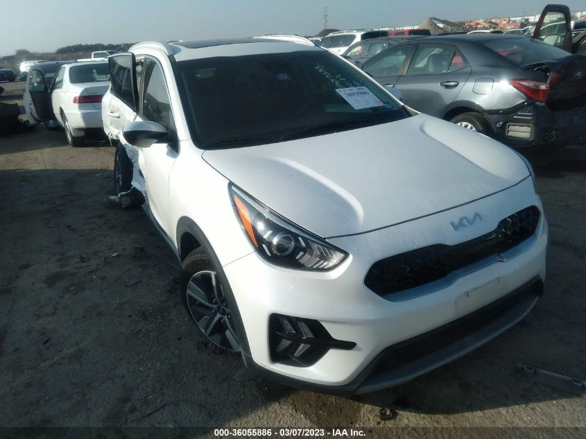 KNDCB3LC7N5512086 KIA NIRO LXS SE 2022