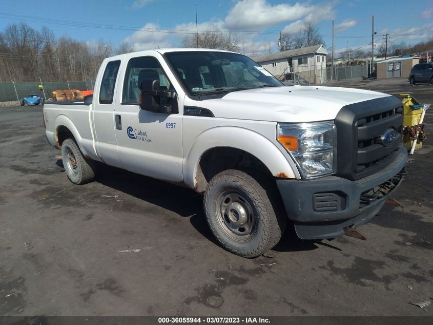 2015 FORD SUPER DUTY F-250 SRW XLT/LARIAT/XL - 1FT7X2B67FEB33549