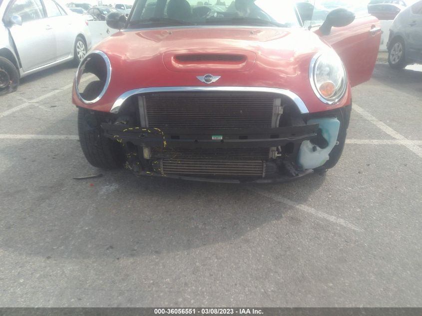 2013 MINI COOPER HARDTOP S - WMWSV3C5XDT480181