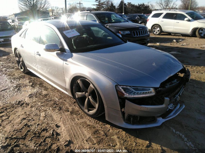 2015 AUDI S8 - WAUK2AFD0FN019644