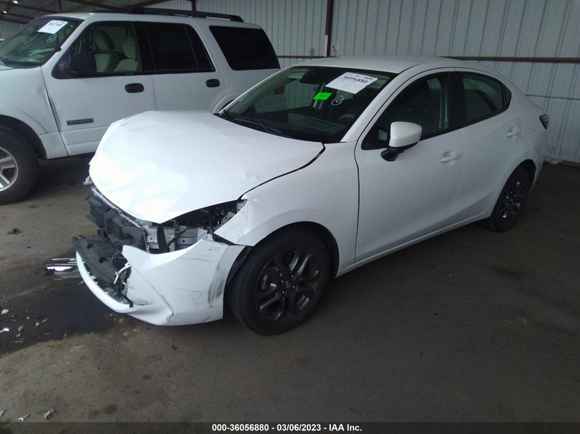 VIN 3MYDLBYV6KY525000 2019 TOYOTA YARIS SEDAN L/LE/XLE