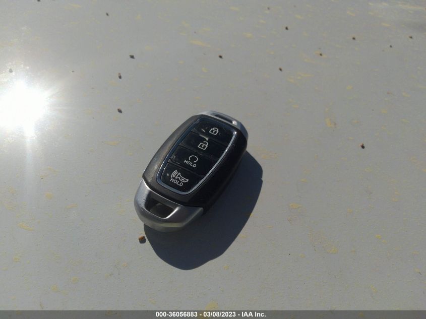 2022 HYUNDAI VENUE LIMITED - KMHRC8A30NU135397