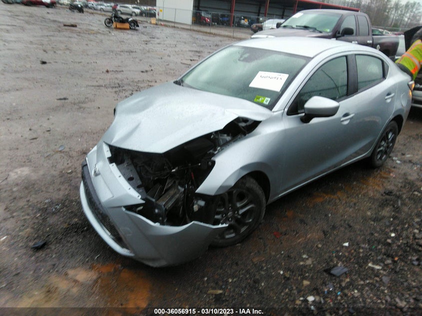 VIN 3MYDLBYV5KY504901 2019 TOYOTA YARIS SEDAN L/LE/XLE