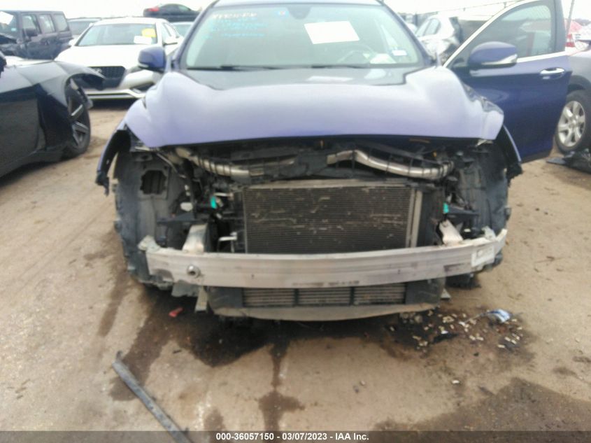 2017 INFINITI QX30 LUXURY SJKCH5CPXHA028998