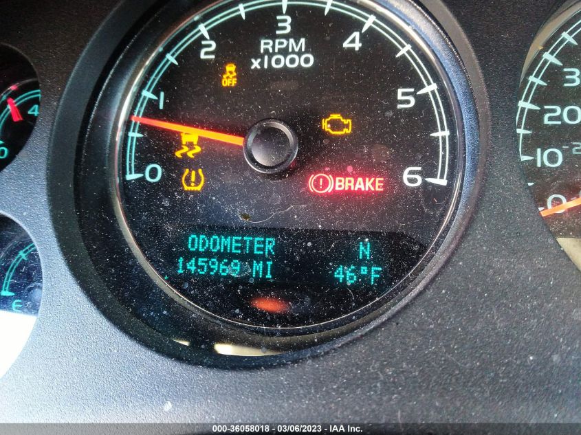 2013 CHEVROLET TAHOE LTZ - 1GNSKCE08DR246008
