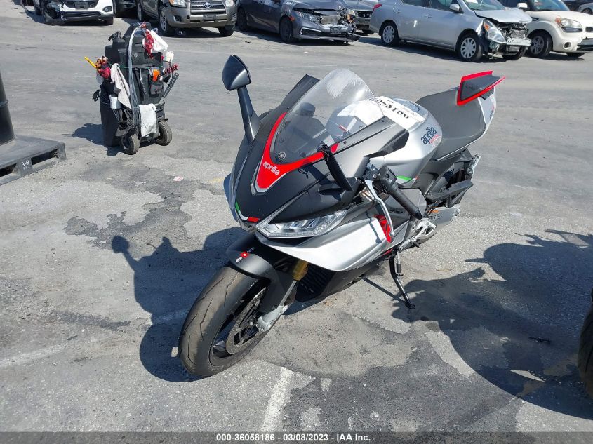 2022 APRILIA RSV4 1100 ZD4KYUA05NS000454