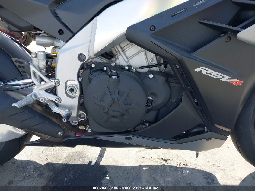 2022 APRILIA RSV4 1100 ZD4KYUA05NS000454