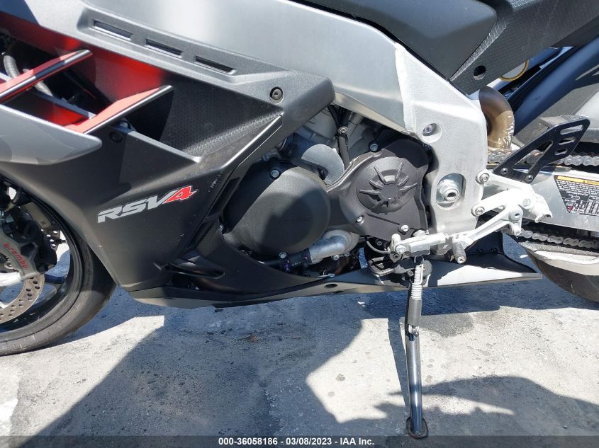 2022 APRILIA RSV4 1100 ZD4KYUA05NS000454