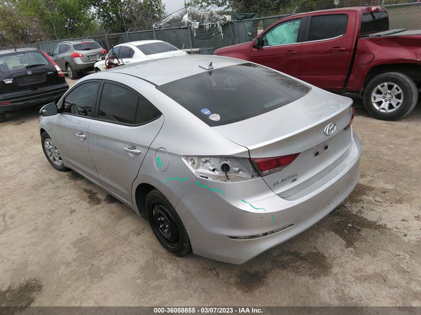 VIN 5NPD74LF3JH397082 2018 HYUNDAI ELANTRA SE