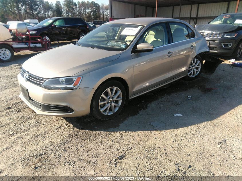 2014 VOLKSWAGEN JETTA SEDAN SE W/CONNECTIVITY - 3VWD07AJ0EM222704