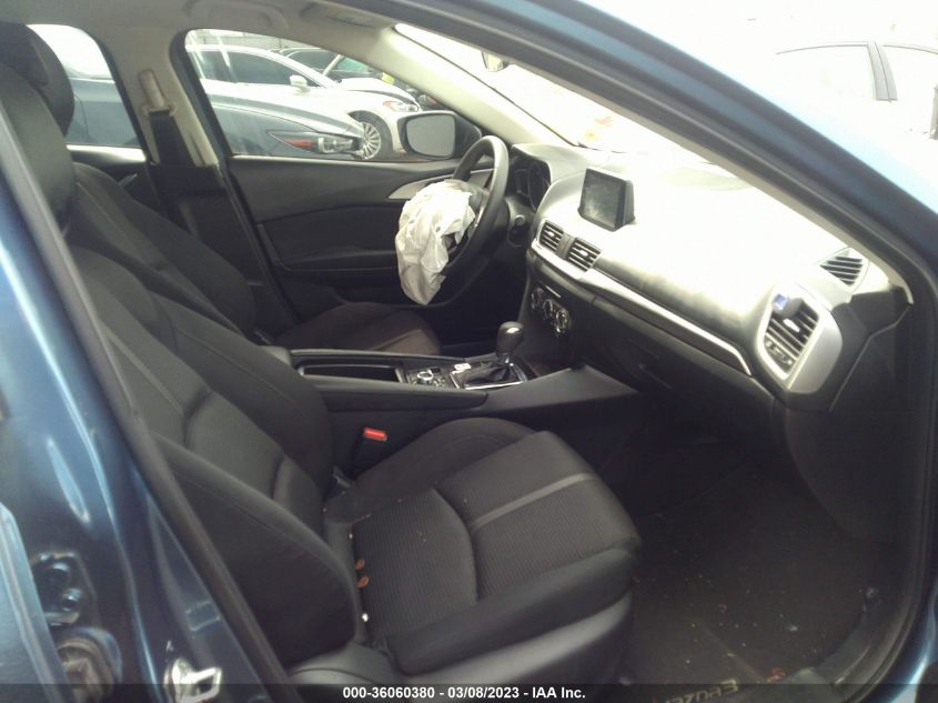 2017 MAZDA MAZDA3 4-DOOR SPORT 3MZBN1U70HM155483