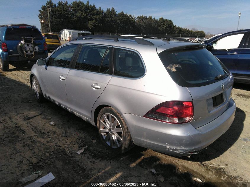 2013 VOLKSWAGEN JETTA SPORTWAGEN TDI W/SUNROOF & NAV - 3VWPL7AJ2DM607488