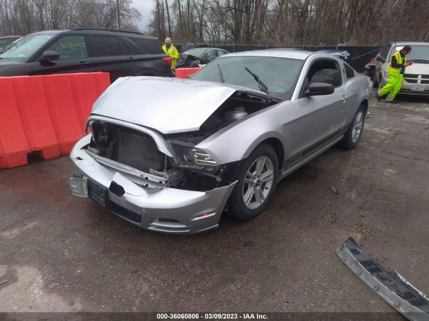 2014 FORD MUSTANG V6 - 1ZVBP8AM8E5252428