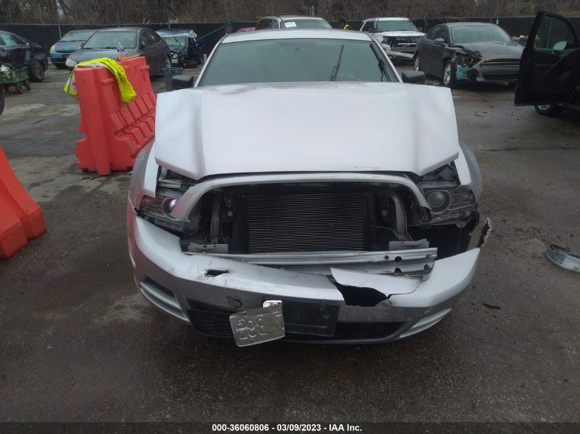 2014 FORD MUSTANG V6 - 1ZVBP8AM8E5252428