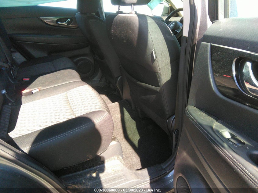 VIN 5N1AT2MV5JC757128 2018 NISSAN ROGUE S