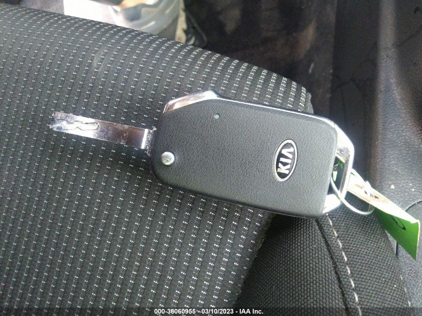 2021 KIA FORTE LXS - 3KPF24AD8ME375094