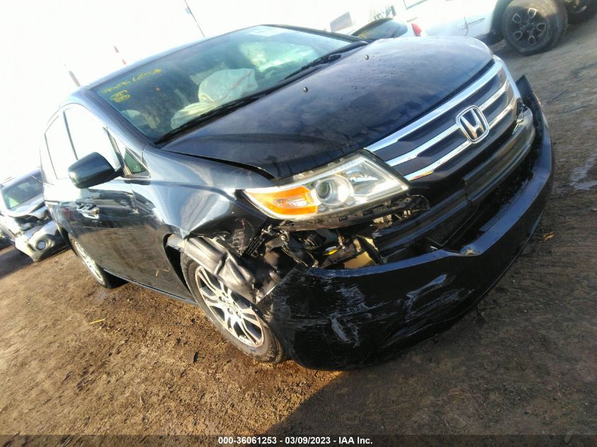 VIN 5FNRL5H64DB070497 2013 HONDA ODYSSEY no.1