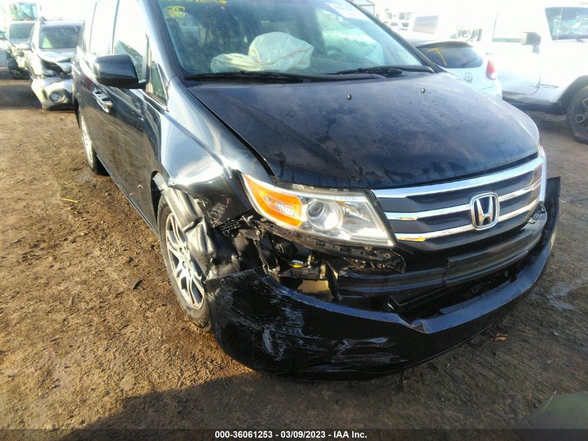 VIN 5FNRL5H64DB070497 2013 HONDA ODYSSEY no.6