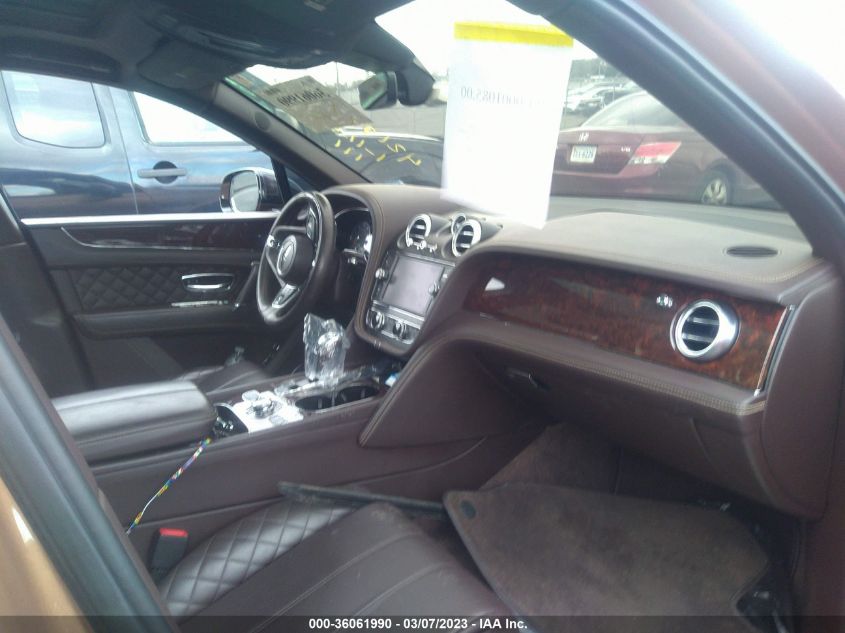 2017 BENTLEY BENTAYGA W12 SJAAC2ZV7HC013071