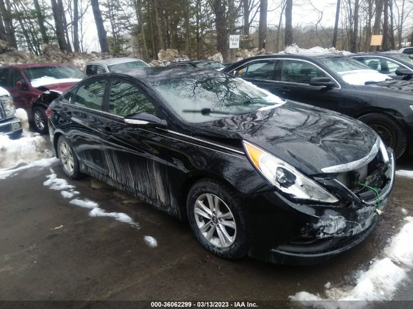 2014 HYUNDAI SONATA GLS - 5NPEB4AC4EH825565