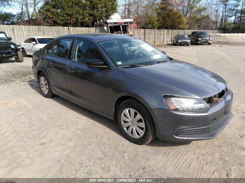 2014 VOLKSWAGEN JETTA SEDAN S - 3VW2K7AJ5EM232307