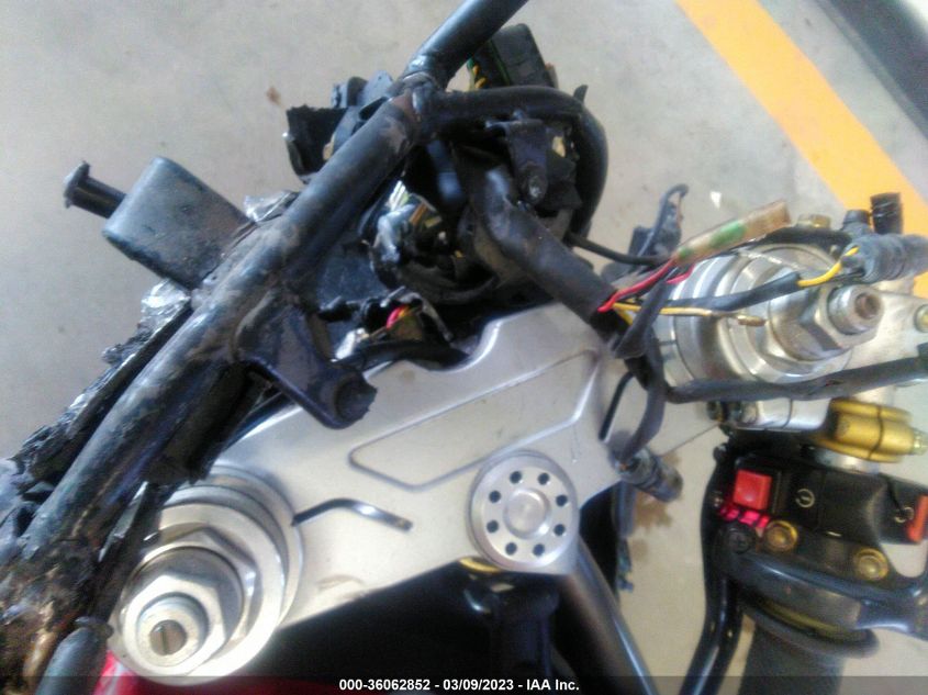 2000 DUCATI 900 SS ZDM1LC4N2YB005675