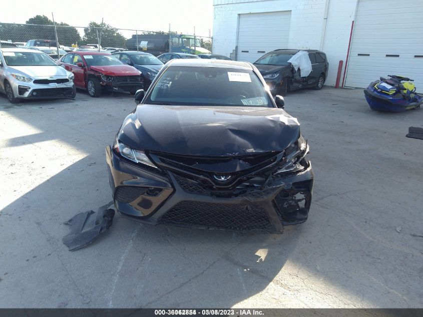 2018 TOYOTA CAMRY LE/SE/XLE/L - JTNB11HKXJ3025419