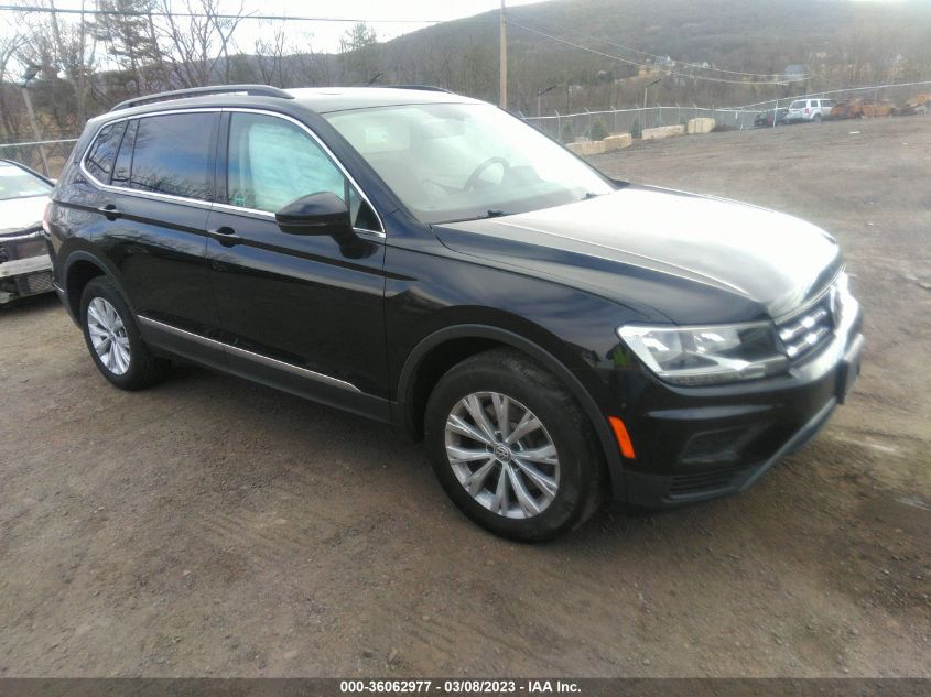 2018 VOLKSWAGEN TIGUAN SEL/SE - 3VV2B7AX2JM101466