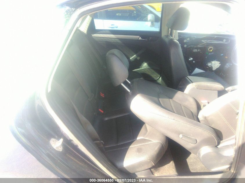 2015 VOLKSWAGEN PASSAT 1.8T WOLFSBURG ED - 1VWAT7A33FC082842