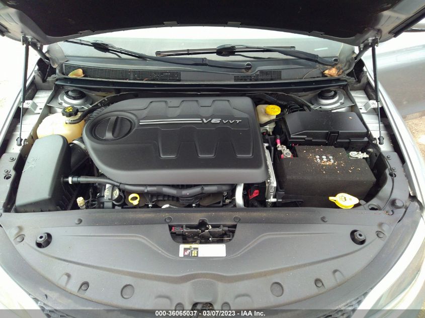 2015 CHRYSLER 200 C - 1C3CCCCG1FN549155